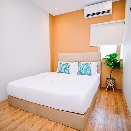 Swing & Pillows - Lebuh Victoria, Penang George Town Bagian luar foto
