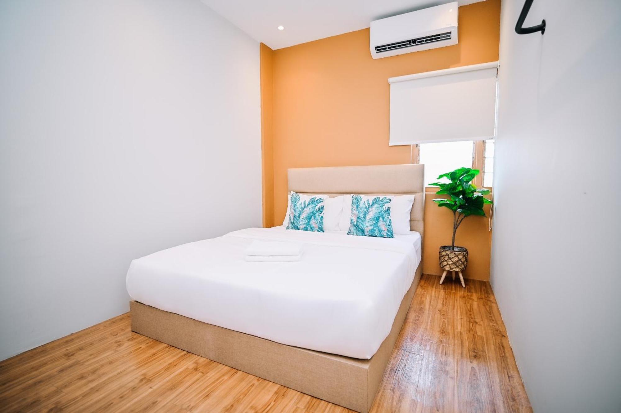Swing & Pillows - Lebuh Victoria, Penang George Town Bagian luar foto